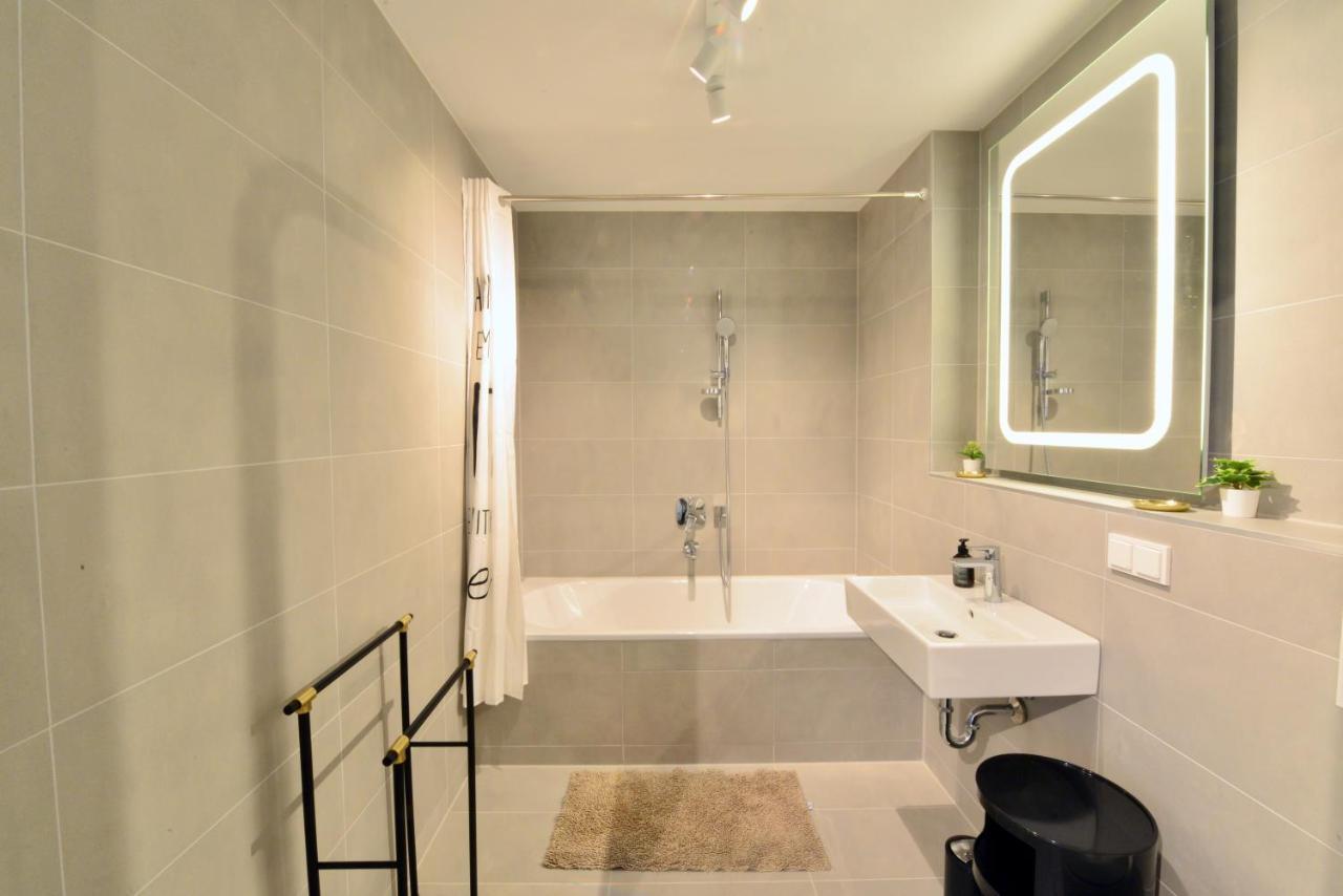 Appartamento Brand-new, Close To Centre, Rooftop-summer-pool