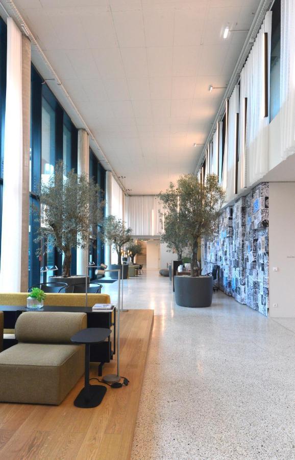 Brand-new, Close To Centre, Rooftop-summer-pool Appartamento
